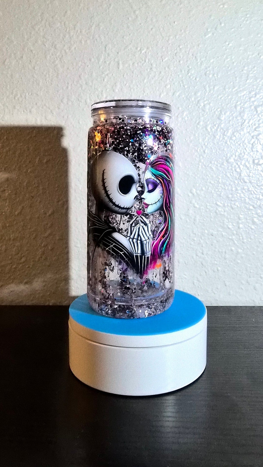 20 oz NBC Glitter Drip